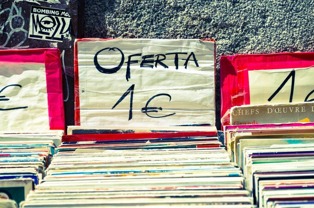 albumdiscount pricing strategy