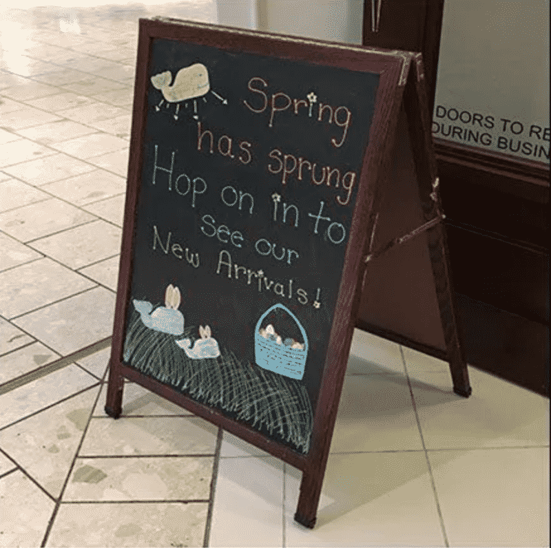 How To Design a Store Window Display?